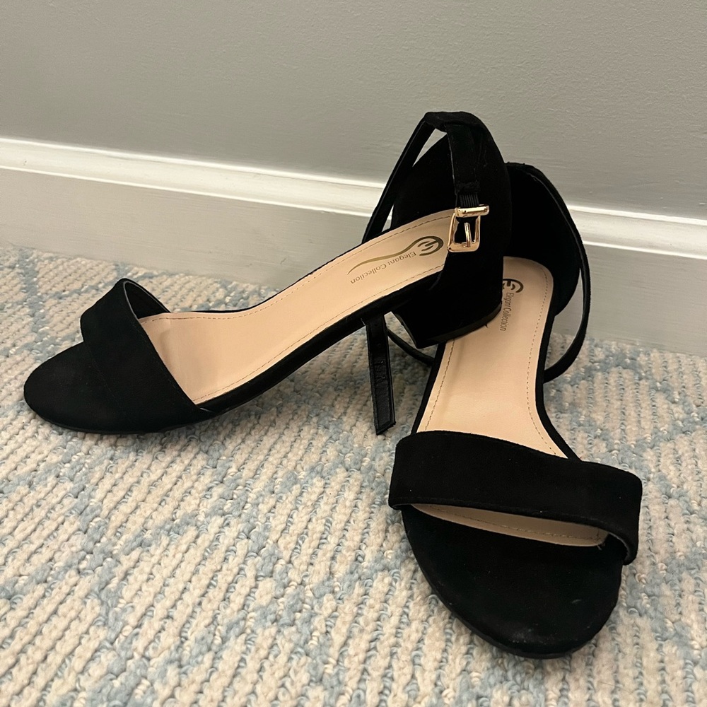 ELEGANT COLLECTION black high heels. Woman’s size 8.5.